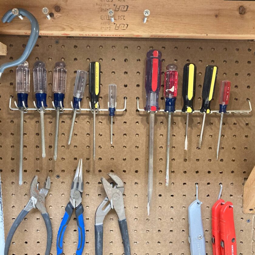 Helpful Tools for a One-Handed Person