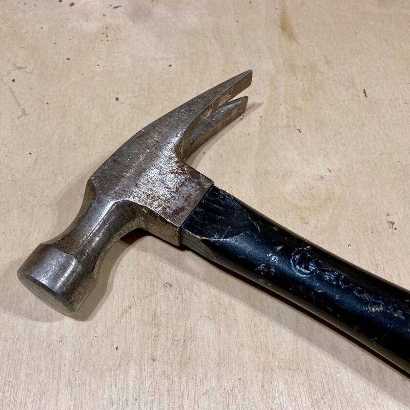 Single-handed tools: What tools are available for individuals who